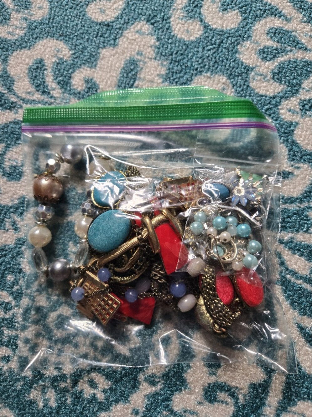 💍 Bundle — 3 Bags of Jewelry for $18! 🎉